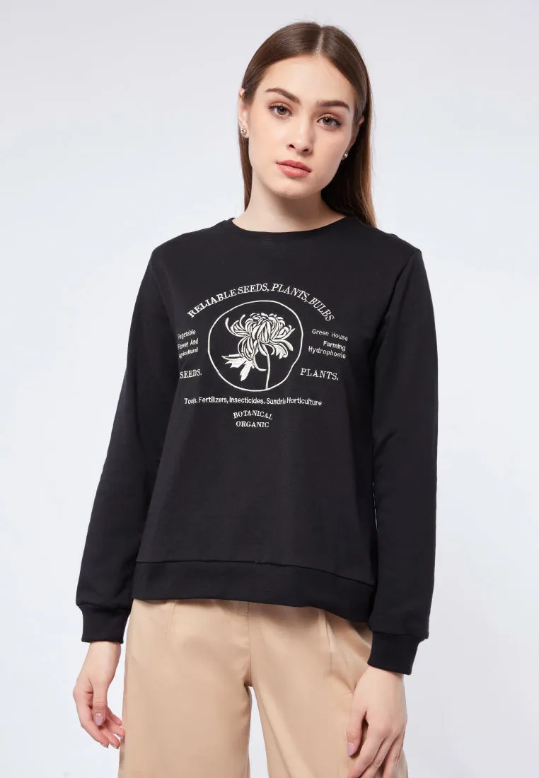 Embroidered Long Sleeve Sweatshirt